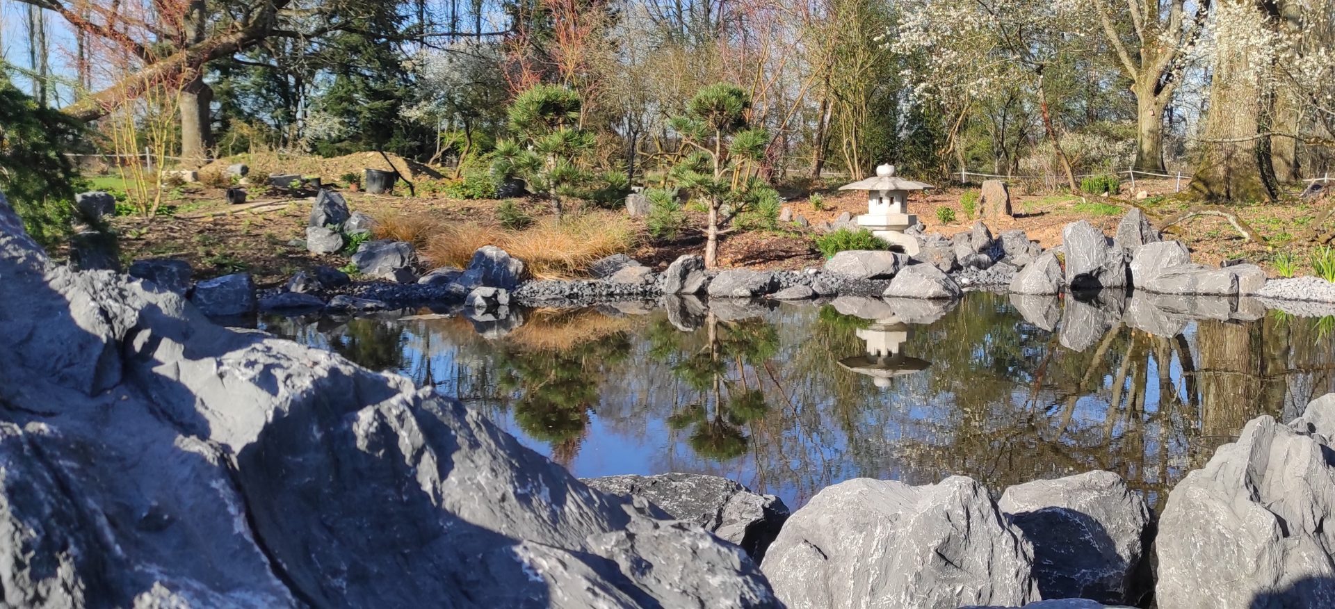 Première Ouverture Des Jardins Japonais De Favières Et Exposition De ...